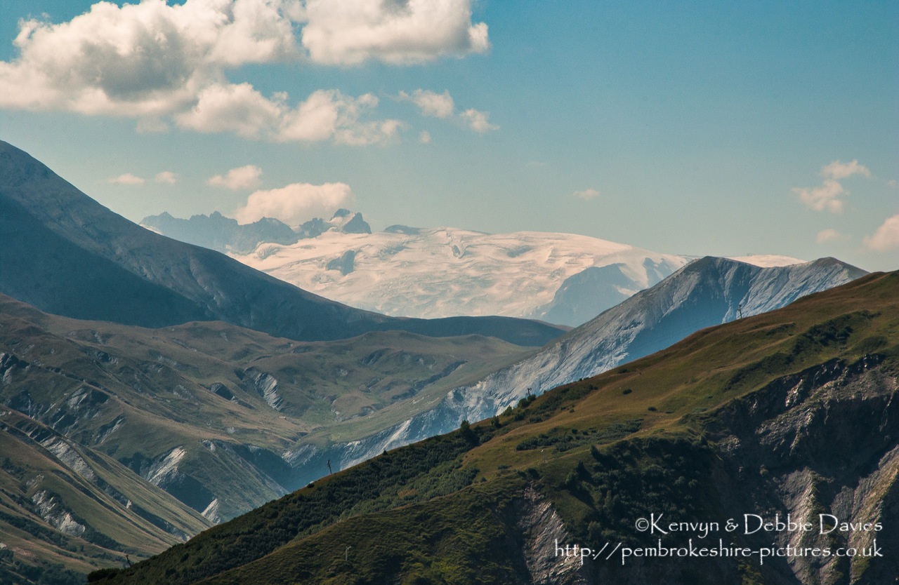 En route from St Christophe to Col De Liseran. Taken in 2003 with a Nikon D1X